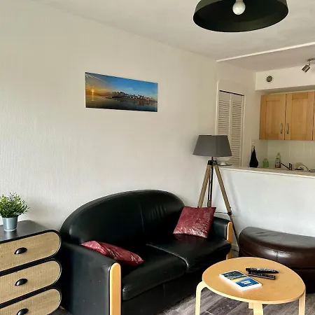 Appartamento Renové Au Calme, 1 Chambre, Balcon, Proche