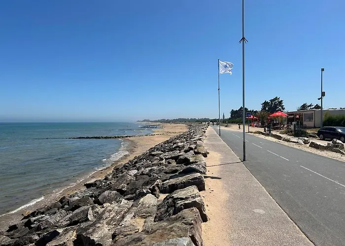 Apartment Renove Au Calme, 1 Chambre, Balcon, Proche *